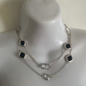 Lightweight long necklace